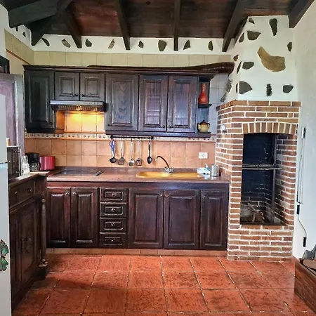 Teide In Icod De Vinos 이코드레로스비노스