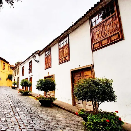 Teide In Icod De Vinos By Hrtenerife Net Icod De Los Vinos